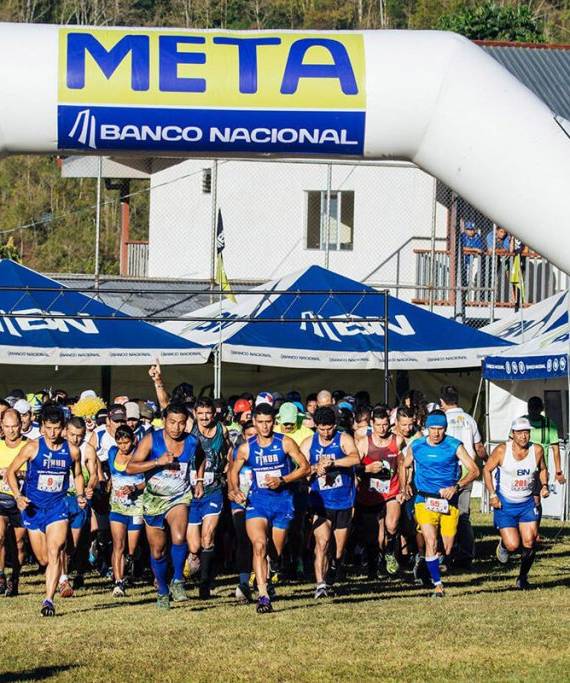 Salida de la carrera Chirripó